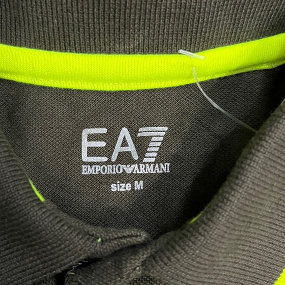 NWT - Emporio Armani Men’s EA7 Logo Polo Shirt - Size M - Picture 6 of 10